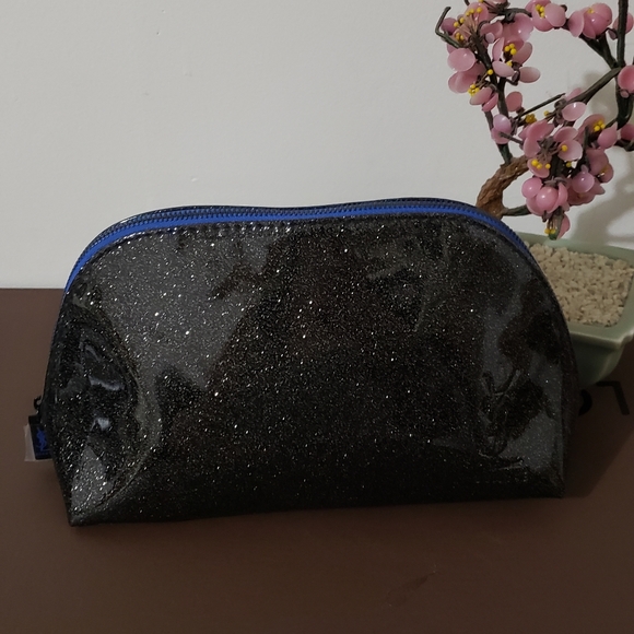 💙 NWOT YSL POUCH 👝 💛🧡 - Picture 1 of 7